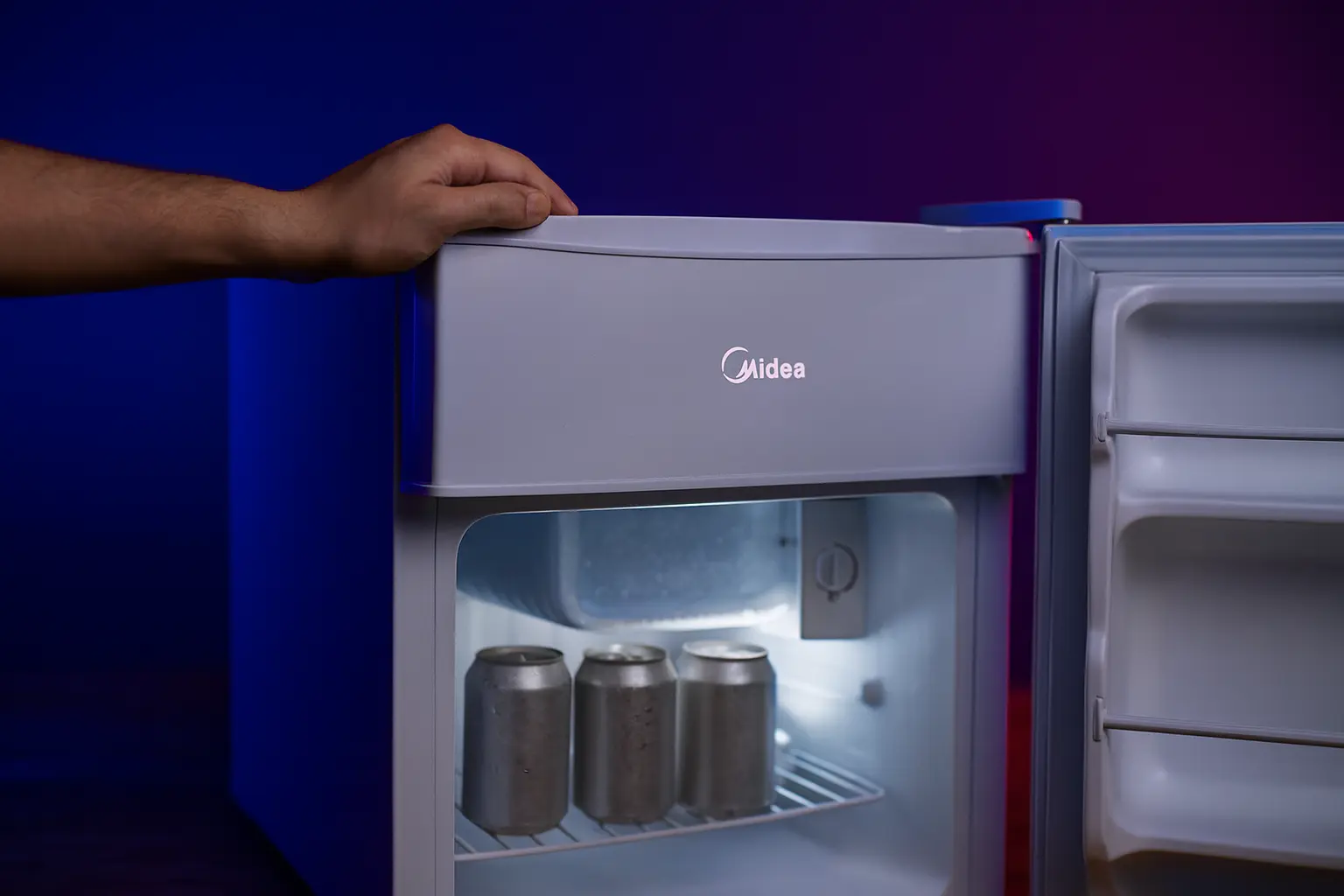 3 frigobar 124 litros 220v que valem o investimento