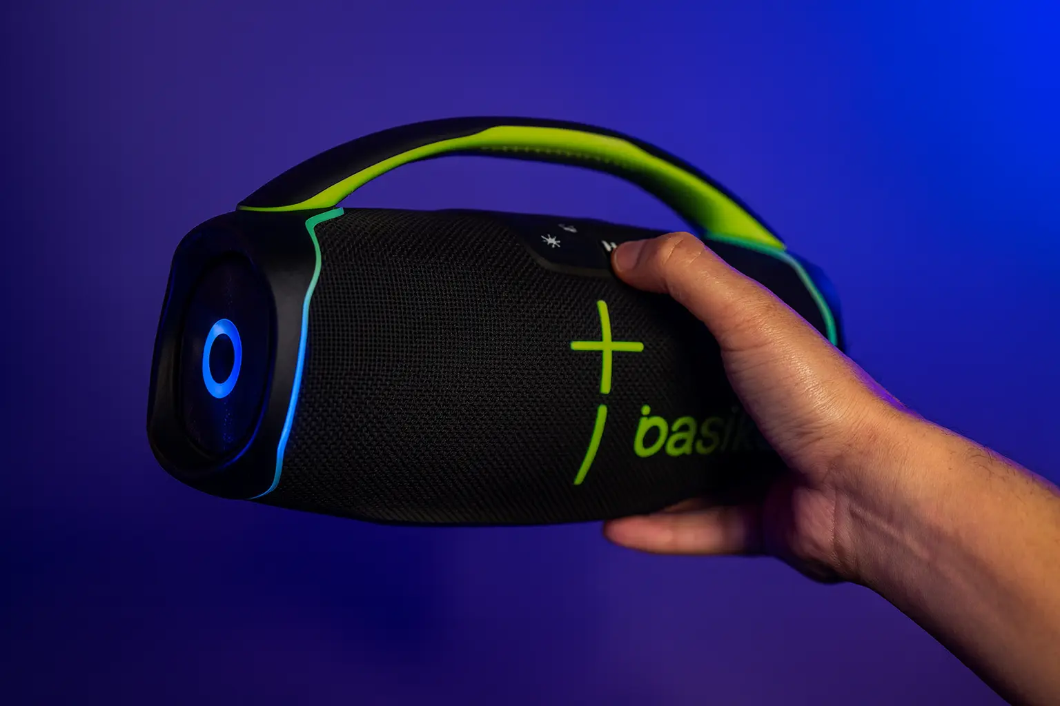 Potência portátil: 3 Basike RAD015 para música sem limites