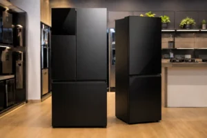 Geladeira Electrolux preta: 4 opções por espaço e uso