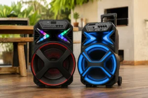 Mondial CM-550-L ou CM-700: app e luzes ou bateria e mais entradas?